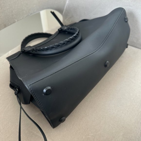 BALENCIAGA Neo Classic Small leather tote - Picture 4 of 7